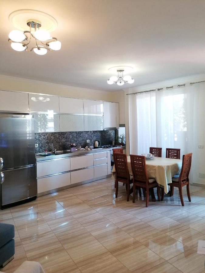 Holiday Center Apartment Shkodër Екстериор снимка