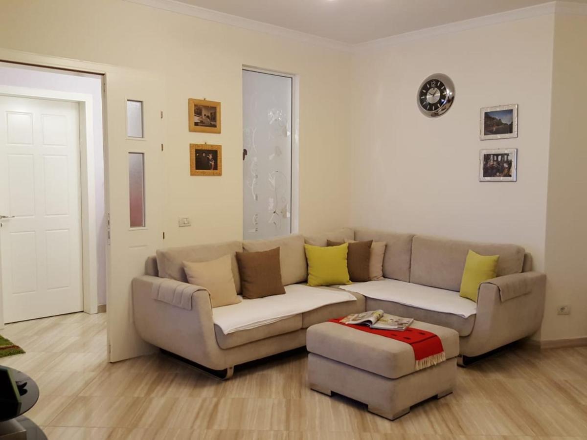 Holiday Center Apartment Shkodër Екстериор снимка