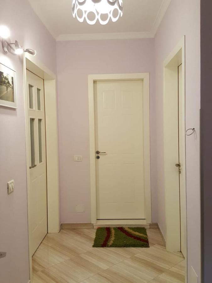 Holiday Center Apartment Shkodër Екстериор снимка